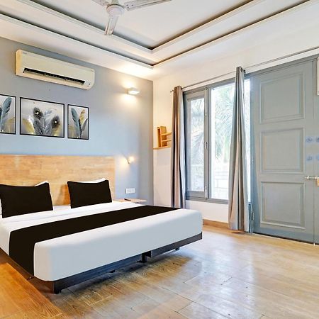 Townhouse Sector 49 Sohna Road Hotel Gurgaon Buitenkant foto