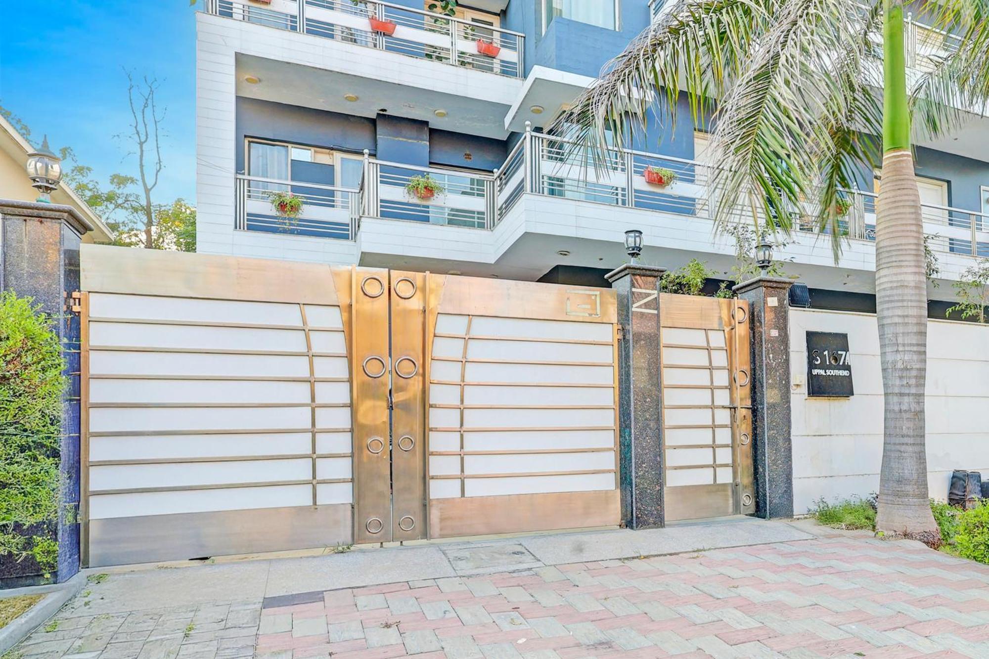 Townhouse Sector 49 Sohna Road Hotel Gurgaon Buitenkant foto